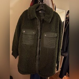 Zara olive green faux fur teddy shirt jacket